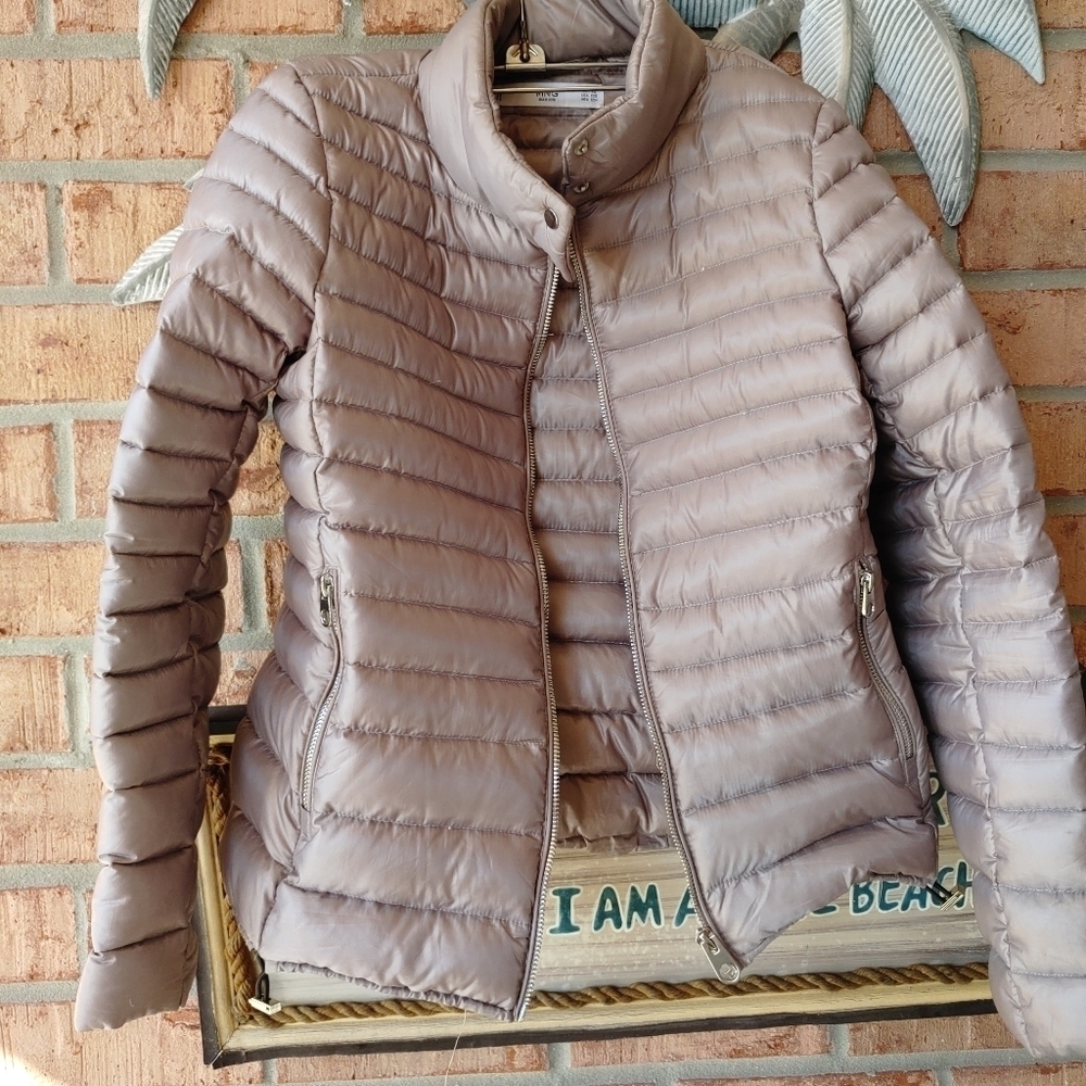 LOVELY WOMAN CLASSY PUFFER COAT JACKET SIZE:  XS Size 6 - Picture 2 of 5